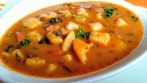 Gulasz Uszaka bzowego